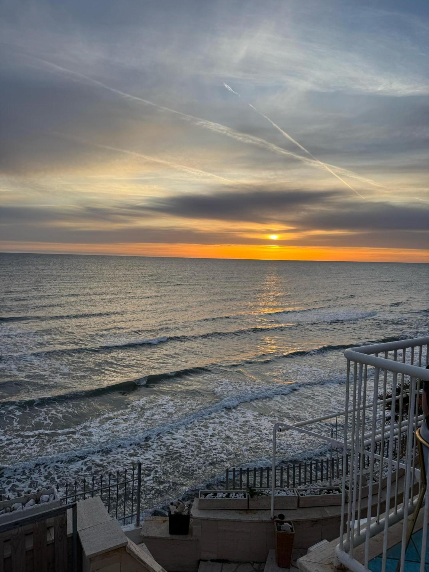 Golden Home Anzio Dış mekan fotoğraf